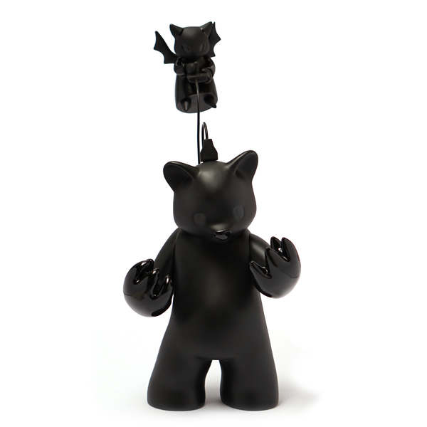 Possessed - Black on Black-Luke Chueh-Munky King